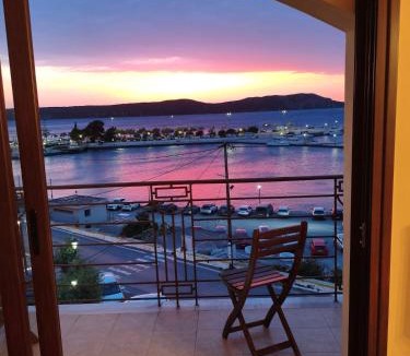 Pylos Apartment | Pylos before midnight