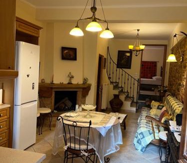 Pyrgi Apartment | Pyrgos Traditional House