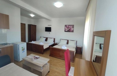 Gjerana House | Quad Room with Kitchen & Terrace