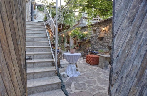 Old Town Ski Chalet | Quaint & Affordable Stay in Budva Traditional Stone House - Family Room 2