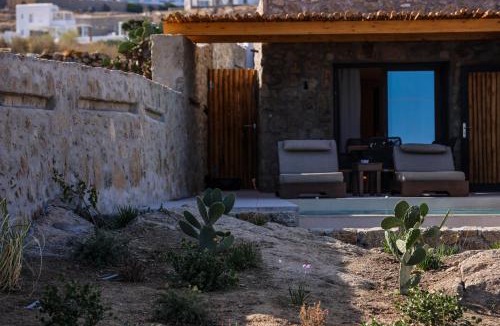 Plintri House | Queen Kalliopi Suites