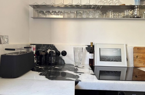 Kypseli Apartment | Quiet Designer Home, 2BR, Sunset Balcony Kypseli