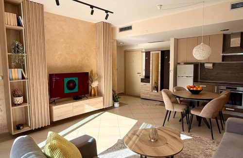 Dobrota Apartment | Quiet & Spacious 1-Bedroom Apartment with Large Terrace - Kotor