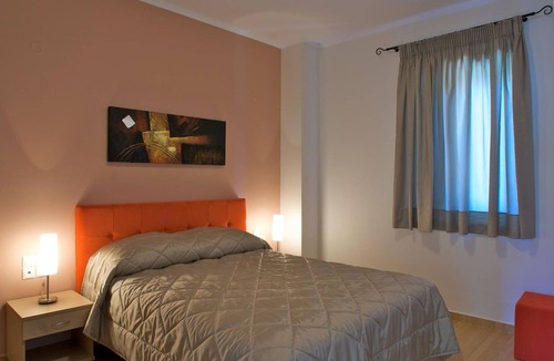 Spanokhorion Villa | R 3005 Villa Eneas with Fireplace, Central Heating & Soundproof Windows.