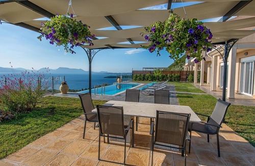 Spanokhorion Villa | R 962 Villa Claes with Garden View, Netflix & Pool View.