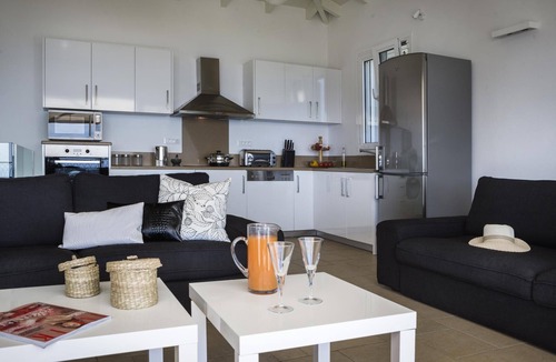 Leivathos Villa | Rabia - Three Bedroom Villa, Sleeps 6