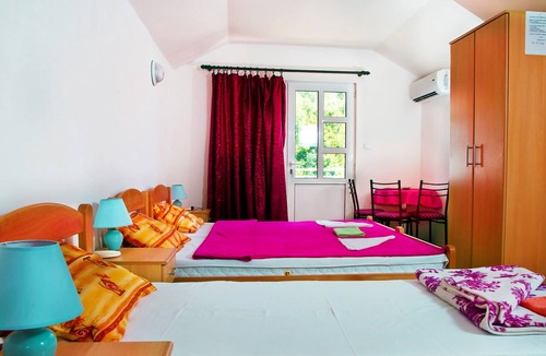 Lastva Grbaljska House | Radonjic Apartments