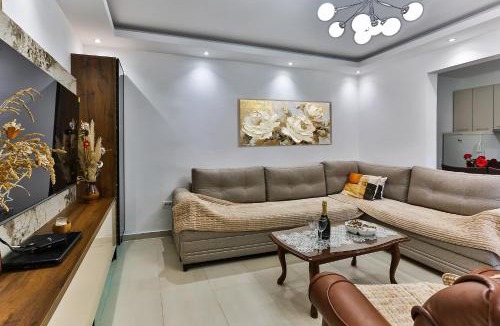 Virpazar Apartment | Railstone
