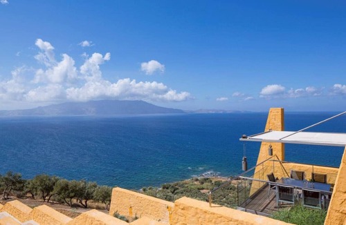 Kolymbari Villa | Ravdoucha Epavlis Athina Villa with pool