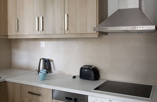 Kariotai Apartment | REGALO KARIOTES/FLAT 7