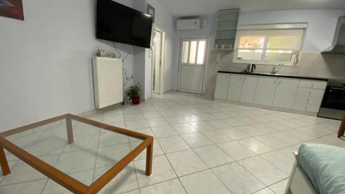 Loutraki Apartment | Relax in Loutraki