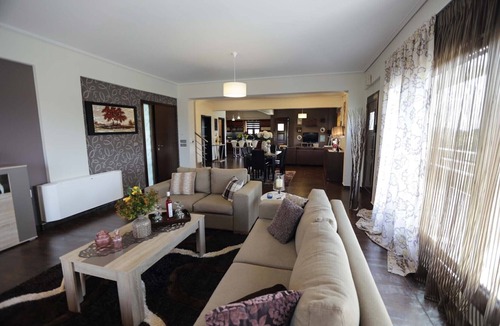 Midea Villa | relaxing holidays