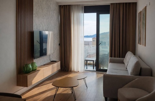 Becici Apartment | Residance with pool ,sauna and free garrage