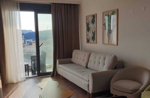 Becici Apartment | Residance with pool ,sauna and free garrage