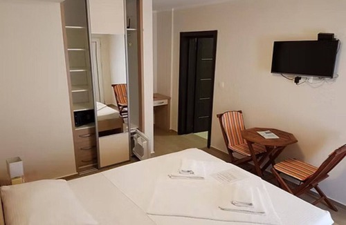 Budva House | Residence Maša- Standard Triple Room S6