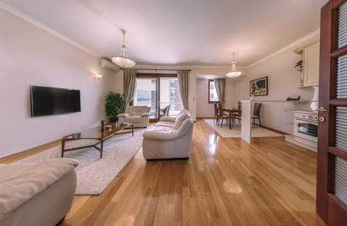 Centar Apartment | Retro Two Bedroom Apartment in Center of Budva