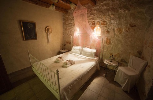 Kerion Villa | Revera Traditional Stone Villas, Apartments & Studios