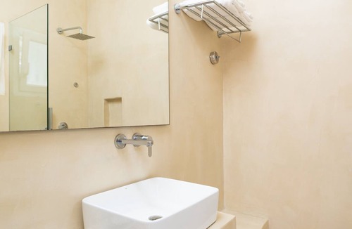 Tourlos Hotel | Rhenia Mykonos Hotel & Bungalows