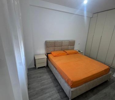Shkembi i Kavajes Apartment | Riem Apartments