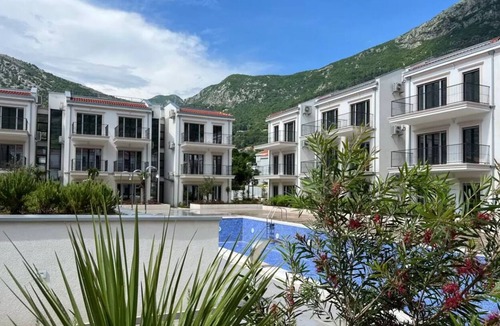 Risan Hotel | Risan Bay