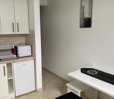 Denovici Apartment | RIVIERA APARTS