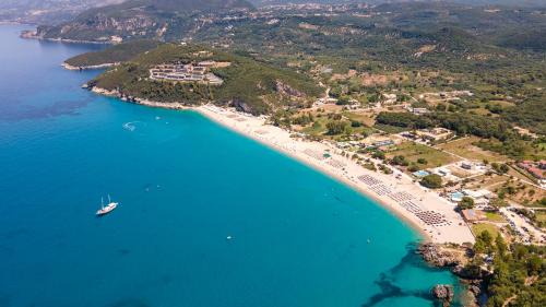 Karavostasi Hotel | Riviera Perdika Hotel