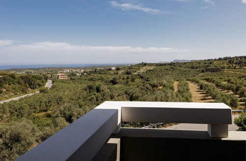 Agia Triada Villa | "Rizes Villa" with Private Heated Pool