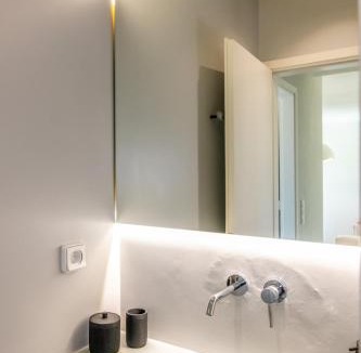 Tinos Town Villa | Rockaine Suites Horizon