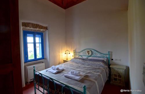 Kithira Apartment | Rodamia Traditional Cottage