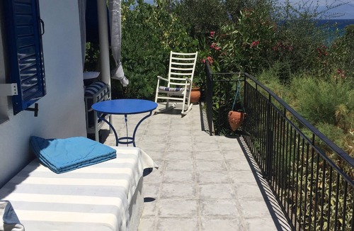 Pylos-Nestoras Cottage | Romantic Beach Side Cottage