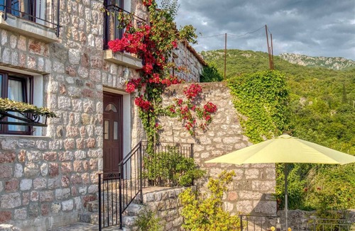 Boreti Villa | Romantic Getaway Villa Ariel with Pool