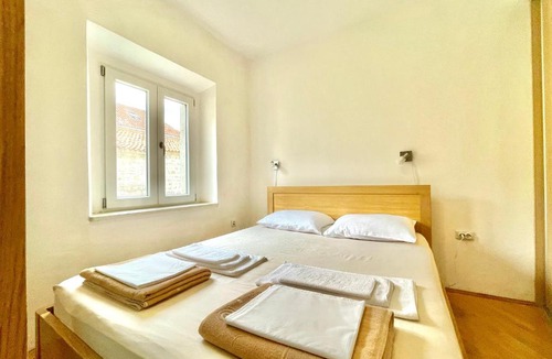 Old Town Apartment | Romantic One bedroom Apartment Budva Old Town