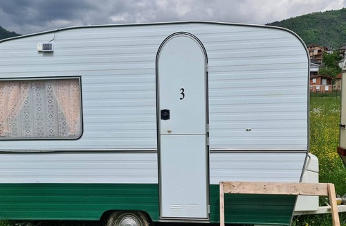 Plav RV Rental | Romanticna kucica