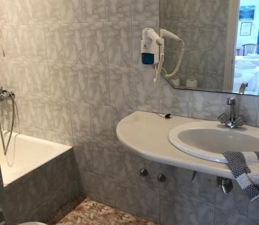 Platis Gialos Hotel | Romantika