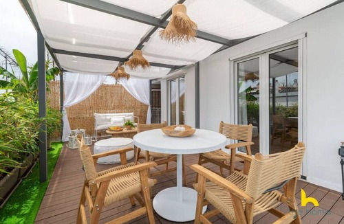 Athens Apartment | Rooftop Hideaway w/Large Private Patio near Metro