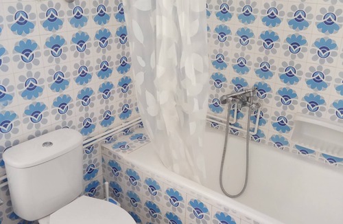 Ios Town House | Room 3 - Grandma Vasiliki room for rent