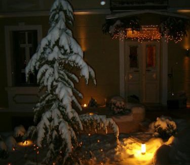 Kastoria House | room "butterfly" in a neoclassical house