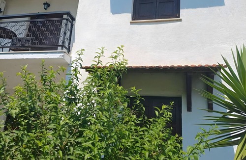 Psaropouli Apartment | Room 'Orama 17' with Sea View, Wi-Fi and Air Conditioning