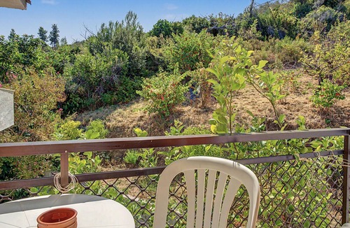 Psaropouli Apartment | Room 'Orama 26' with Sea View, Wi-Fi and Air Conditioning