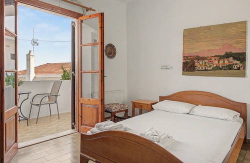 Psaropouli Apartment | Room 'Orama 28' with Sea View, Wi-Fi and Air Conditioning