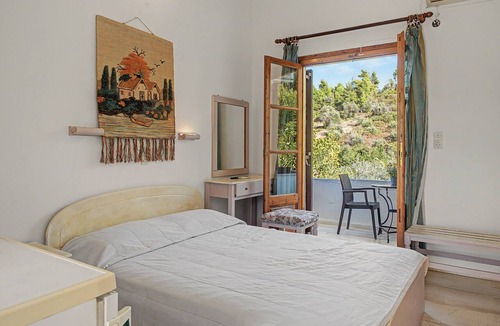 Psaropouli Apartment | Room 'Orama 33' with Sea View, Wi-Fi and Air Conditioning
