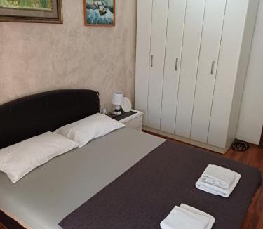 Rana House | Room Rada
