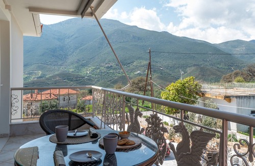 Skoutari Apartment | Room 'Standard Studio 3' with Shared Terrace, Wi-Fi and Air Conditioning
