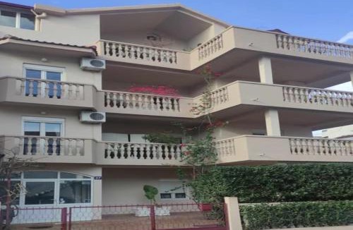 Maini House | Rooms Kuljic