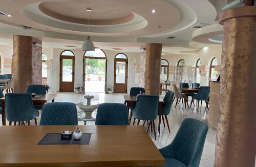Plav Hotel | Rooms5E