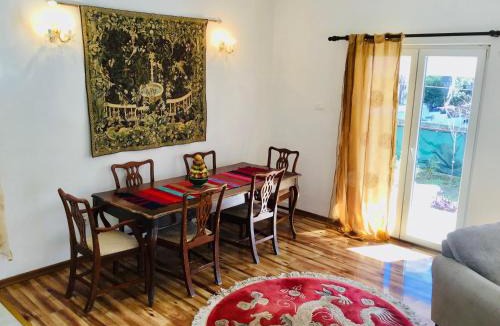 Pricelje House | Rose House