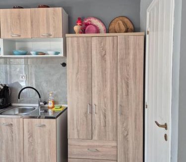 Kefalas House | Rosemary room