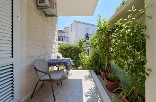 Tomicici Apartment | Rosic Apartments Tivat