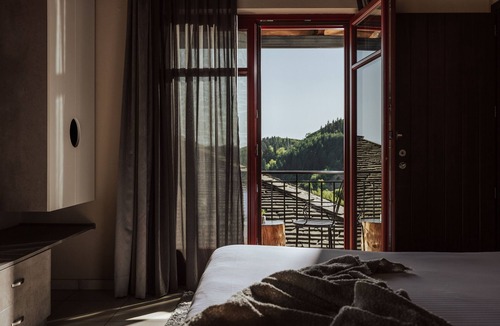 Vourgareli Hotel | Rouista Tzoumerka Resort