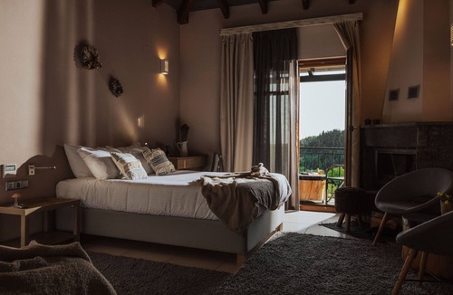 Vourgareli Hotel | Rouista Tzoumerka Resort